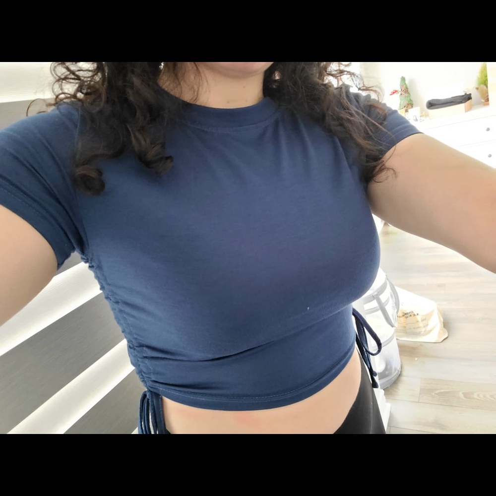 SHEIN | Blue Drawstring Cropped T-Shirt - Picture 2 of 2